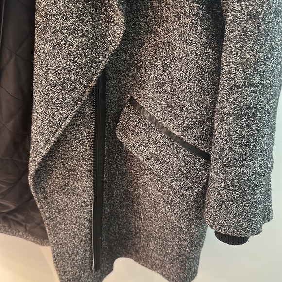 Vince grey Shawl Collar Asymmetric-Zip Coat size L with sweater collar - Picture 10 of 12